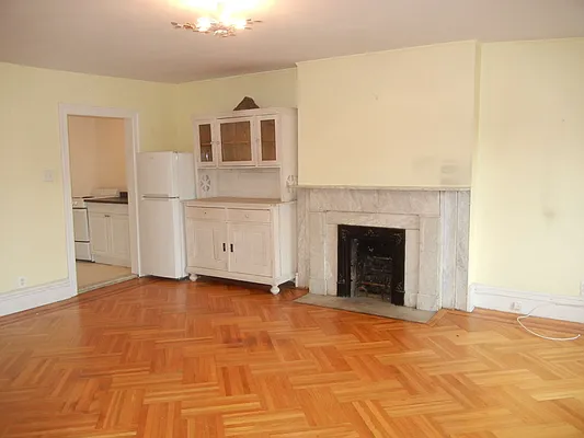 Rented by Brooklyn Heights Real Estate Inc | media 13