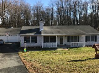 2101 Hampshire Dr, Fallston, MD 21047