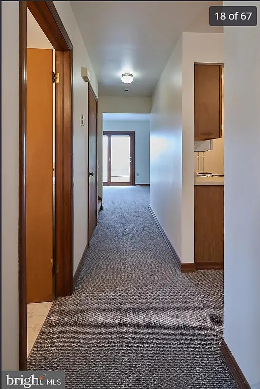 3 bed, 1.5 bath, 2400 sqft, $2,550 — Photo 4