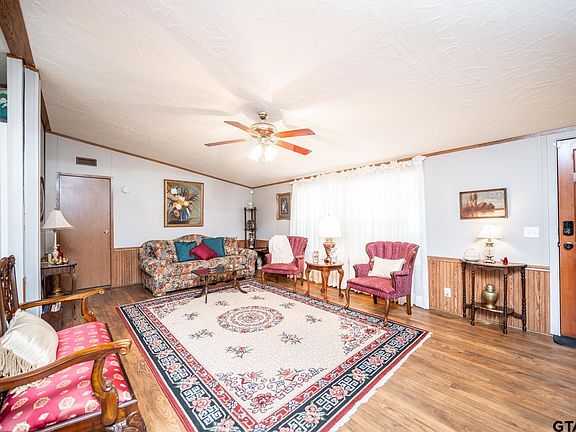 4th image of 170 Holloway Ln