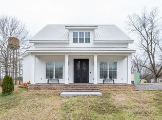 129 N Gaston St, Ackerman, MS 39735