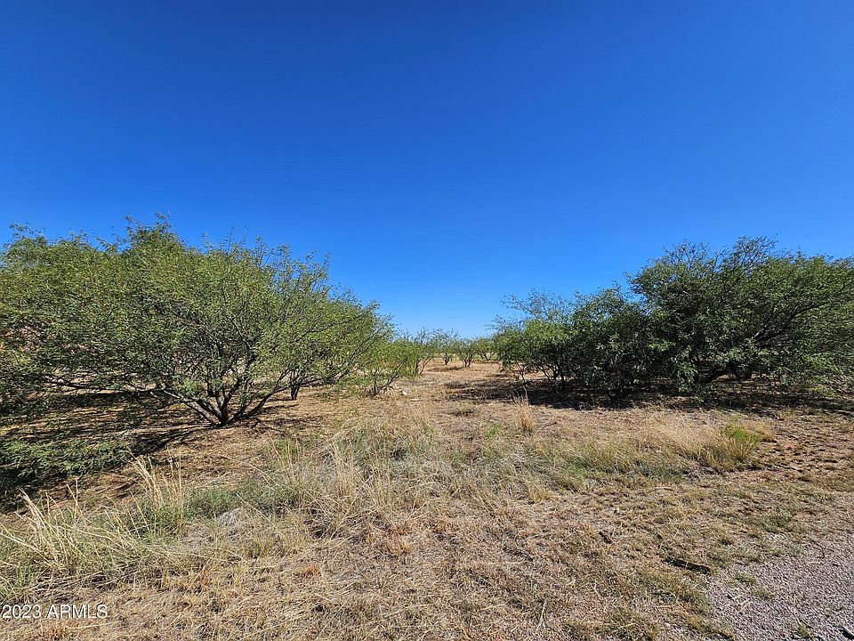 2nd image of lot 85 E Sundrop Lane #85