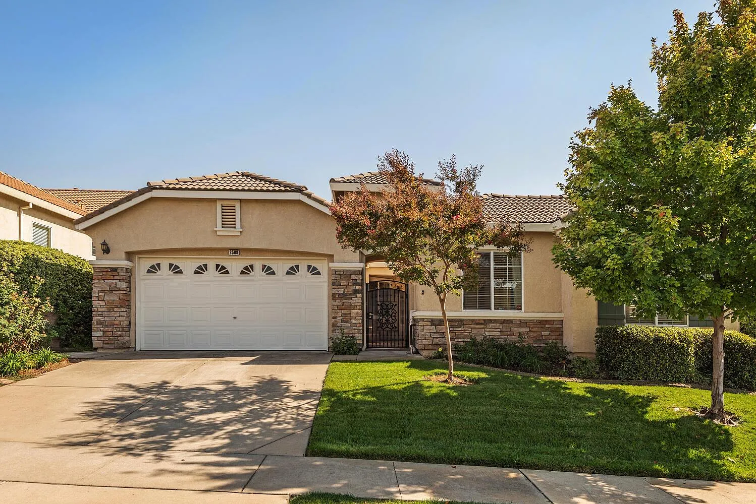 8508 Wyndrush Way photo 1
