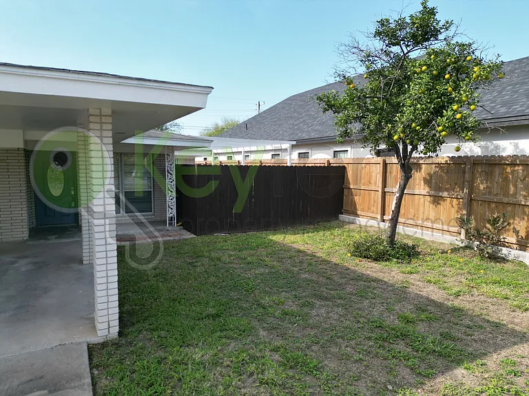 415 N 17th St — Photo 51