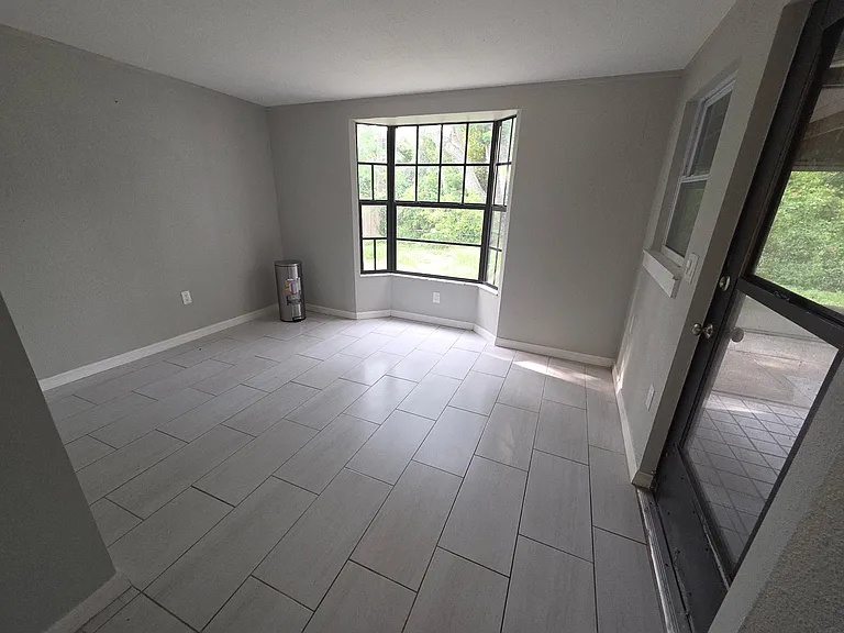 3547 Atlantis Dr — Photo 12