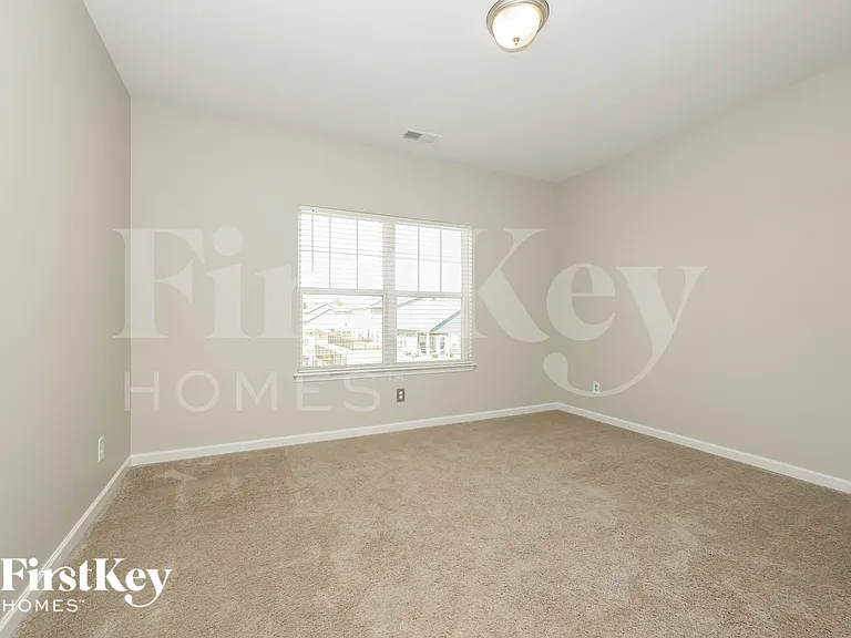 3211 Briar Chapel Dr — Photo 14