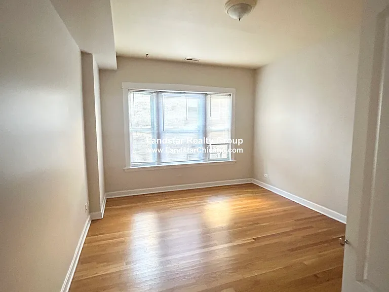 7460 N Greenview Ave #2 — Photo 11