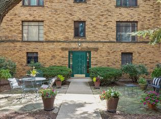 1535 Monroe Ave APT 2, River Forest, IL 60305