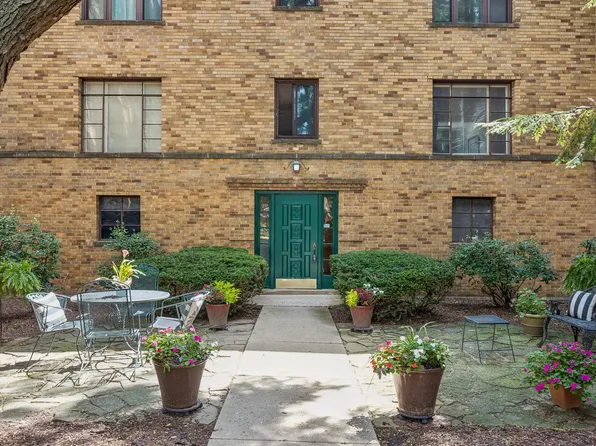 1535 Monroe Ave APT 2, River Forest, IL 60305