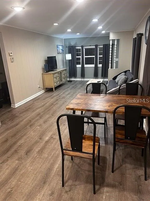 2 bed, 2.0 bath, 866 sqft, $1,800 — Photo 4