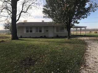 24 W Adams Dr, Cahokia, IL