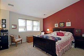 5th image of 329 Charlotte Ct Unit 6