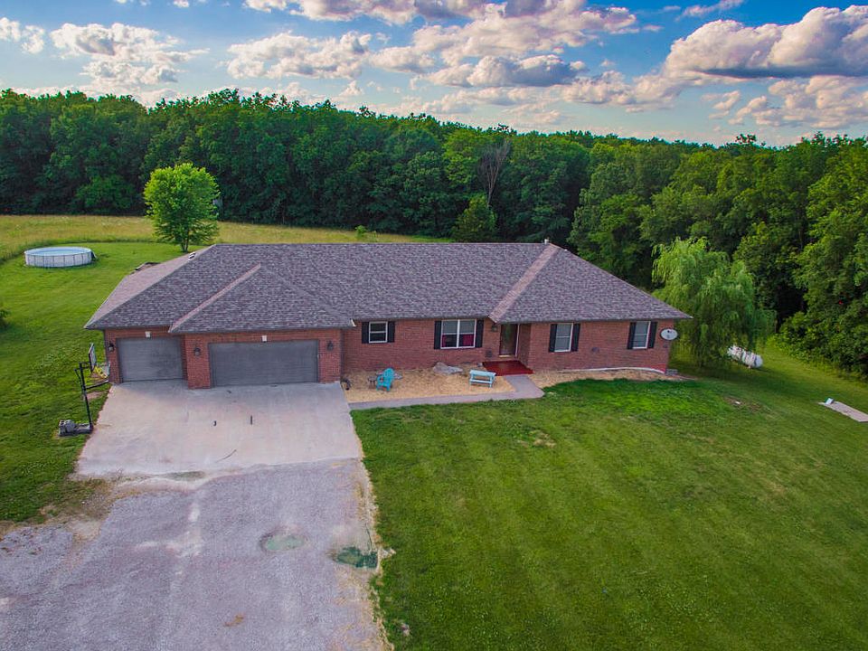 2nd image of 1501 County Road 274