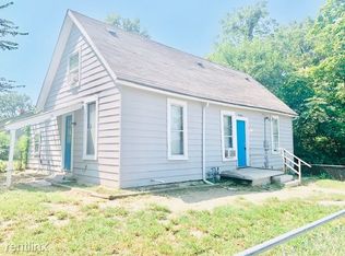 9305 E 9th St S, Independence, MO 64053