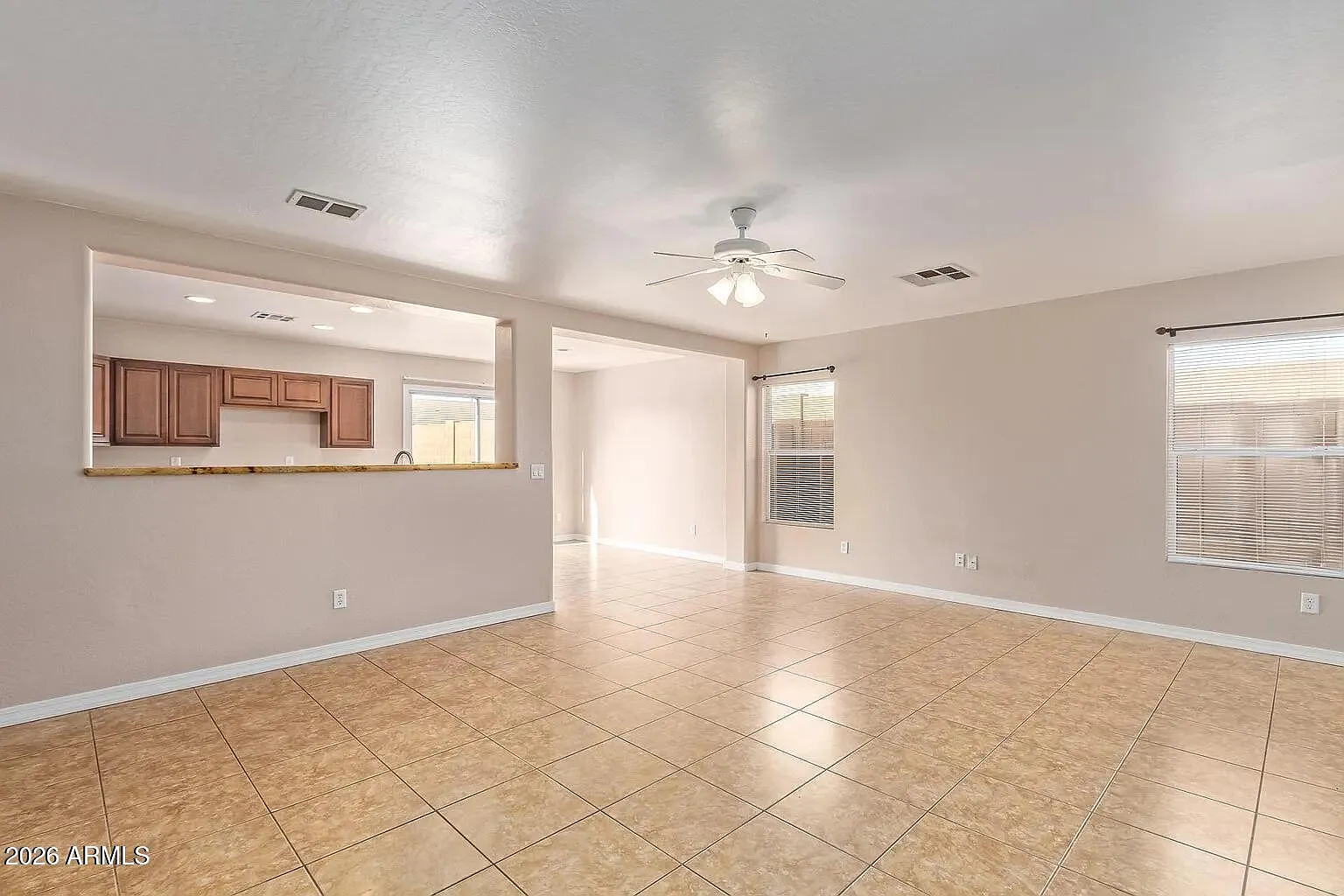 3 bed, 1245 sqft, $1,799 — Photo 2
