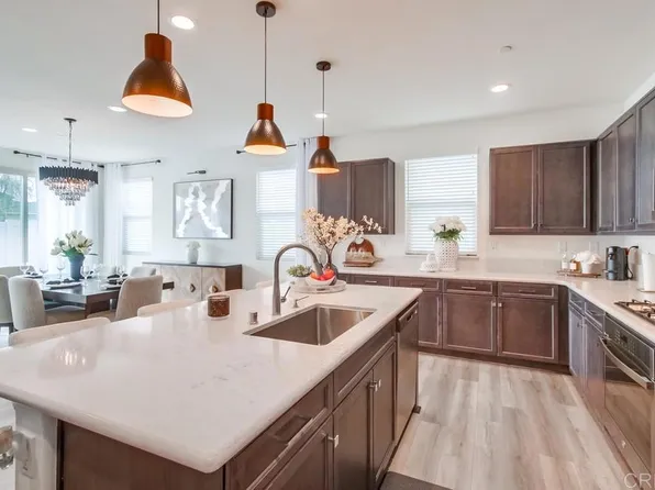 27945 Autumn Ct, Valley Center, CA 92082
