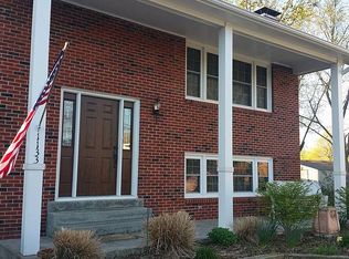 1133 Eastview Ct, Boonville, MO 65233