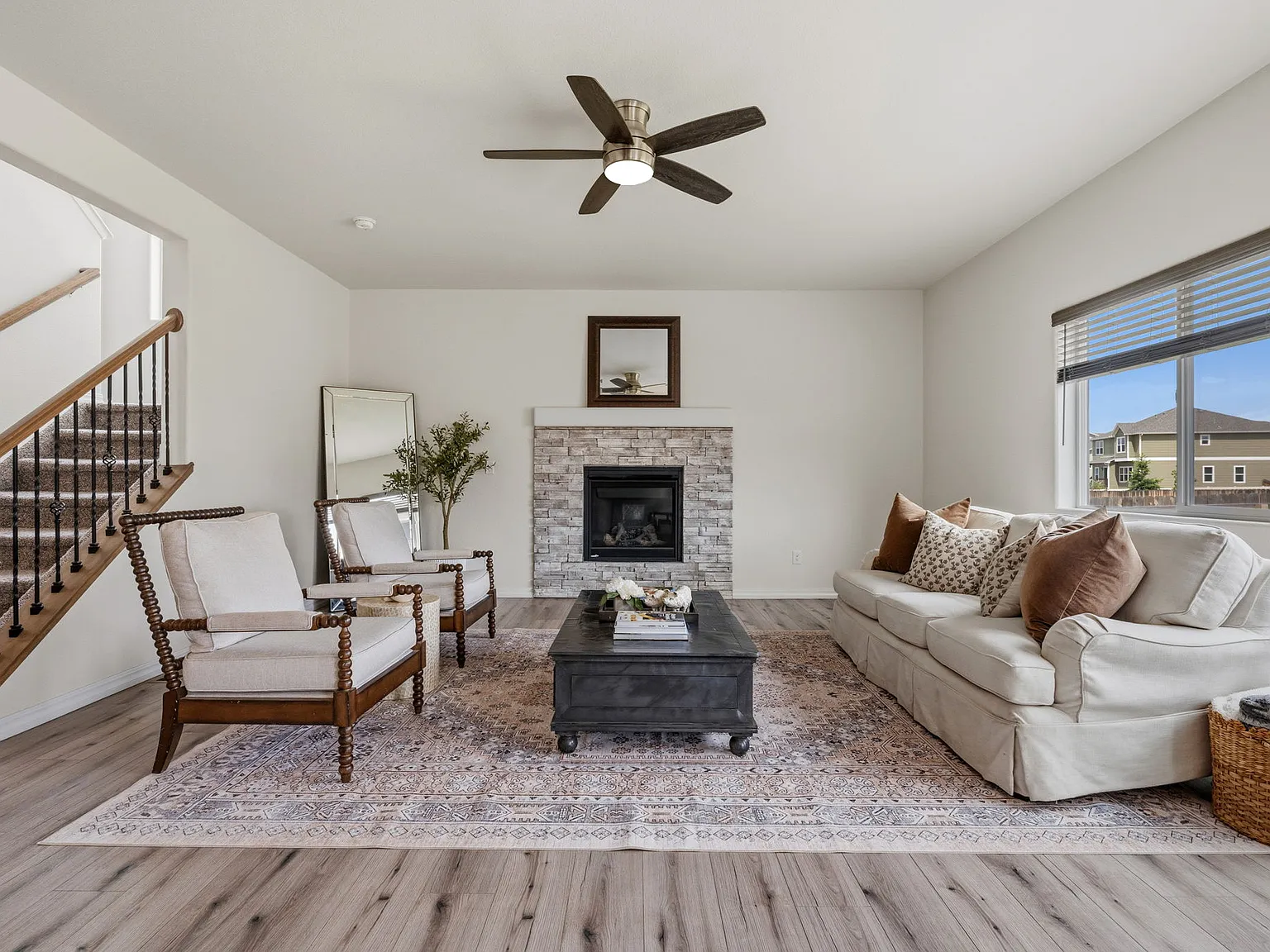 8320 White Fir Ln — Photo 2