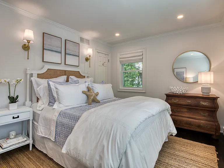 45 Wooded Oak Ln — Photo 11
