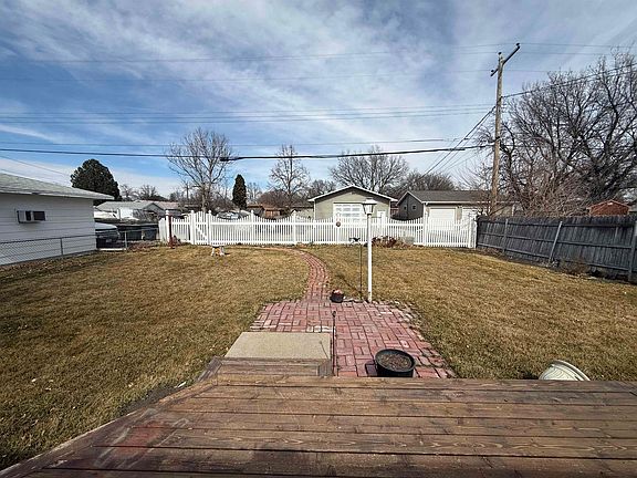 3rd image of 1307 BURLINGTON BLVD