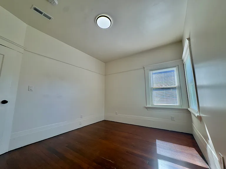 1303 Adeline St — Photo 27