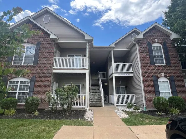 6431 Brookfield Court Dr #203, Saint Louis, MO 63128