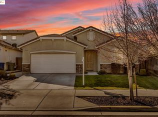 1355 Maple Dr, Oakley, CA