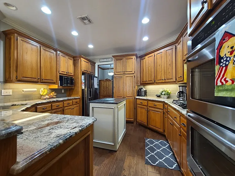 413 Hamptonridge Rd — Photo 35