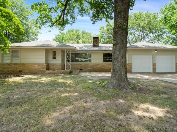 1740 W Golden St, Tulsa, OK 74127