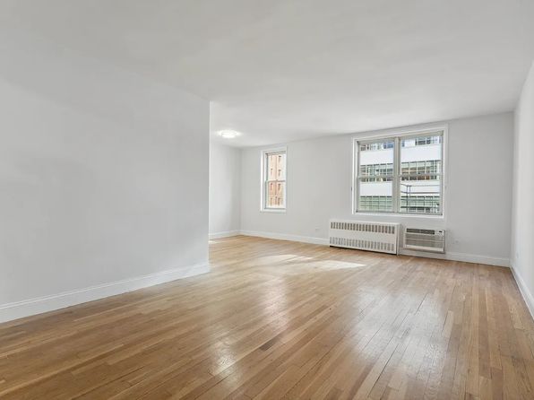 408 W 34th St APT 4H
