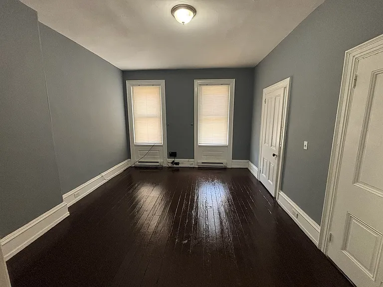 1011 Swede St #1 — Photo 2