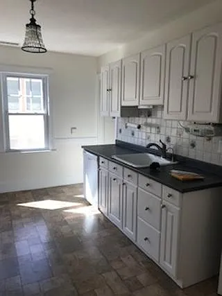 166 Brace Rd — Photo 2