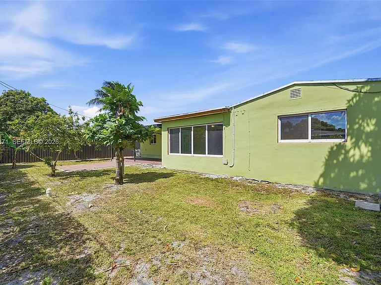 2220 De Soto Dr — Photo 32