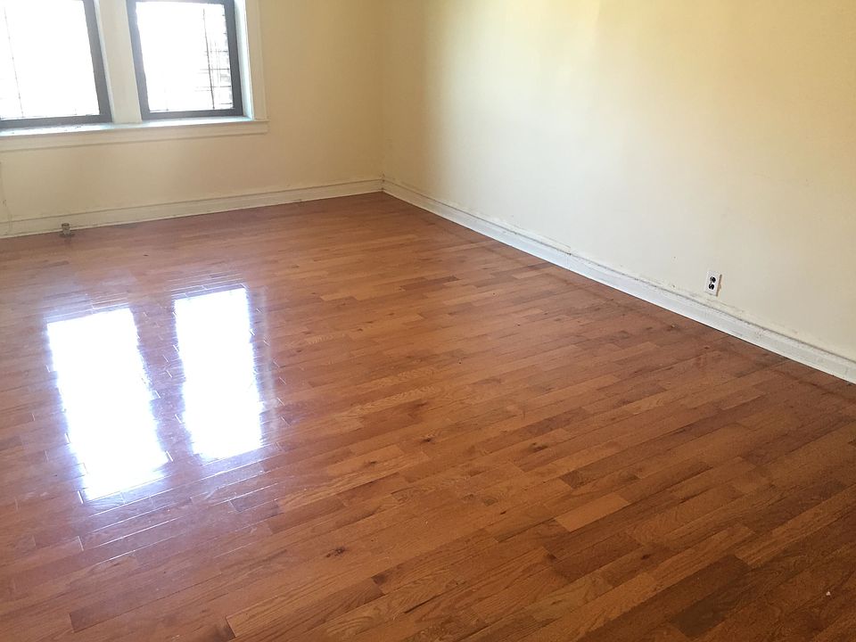 1st image of 227 Martense St #4