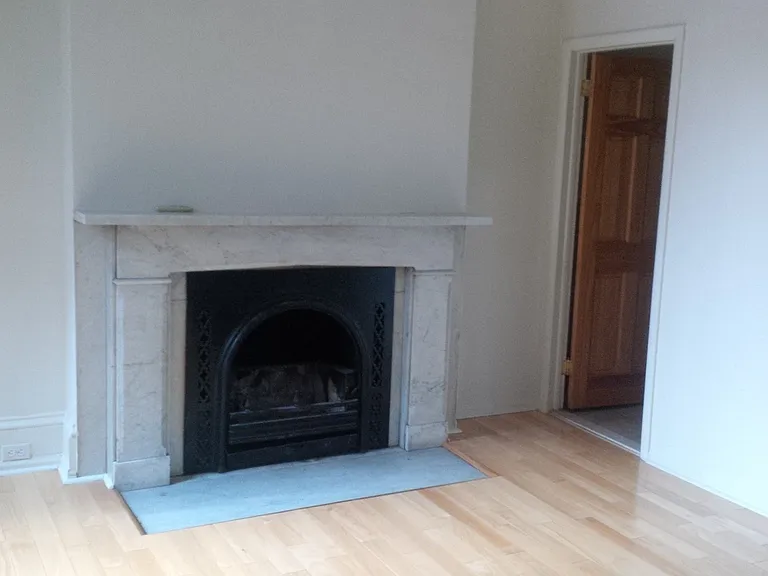 1814 Spruce St #2M — Photo 1