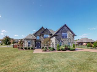 118 Springfield Dr, Lebanon, TN 37087