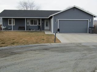 8 Homestead Ct, Yerington, NV 89447