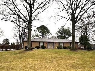 309 Plantation Ln, Frankfort, KY 40601