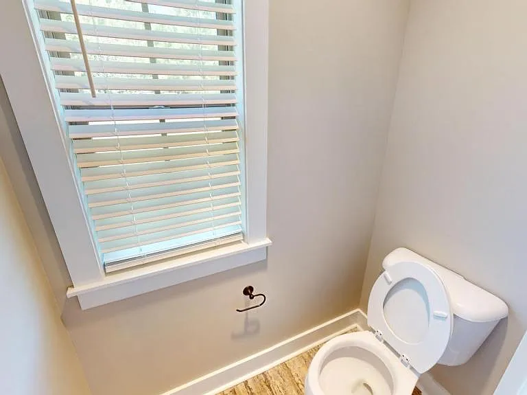 1006 Legacy Dr — Photo 19