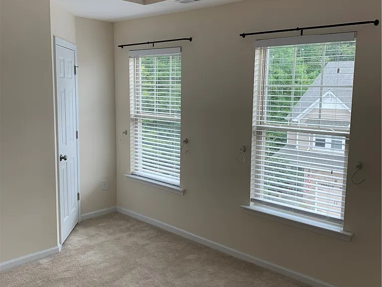 6485 Revere St — Photo 9