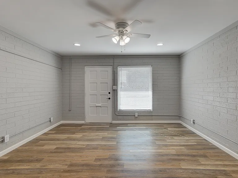 1606 E Catalina Dr #B — Photo 9