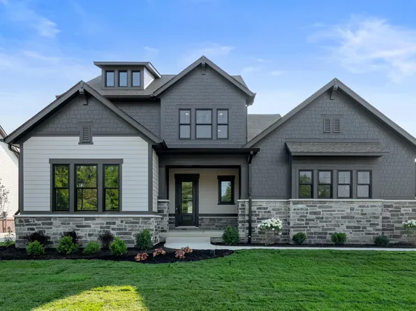 1421 Chatham Hills Blvd, Westfield, IN 46074