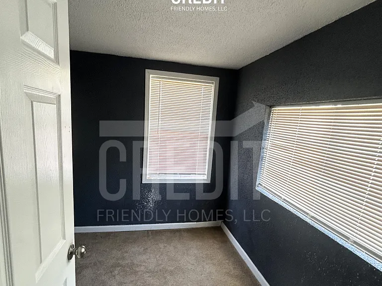 2032 Milan Ave — Photo 7