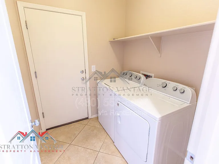 2728 E Megan St — Photo 10