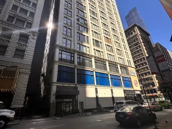 8 W Monroe St APT 1102, Chicago, IL 60603