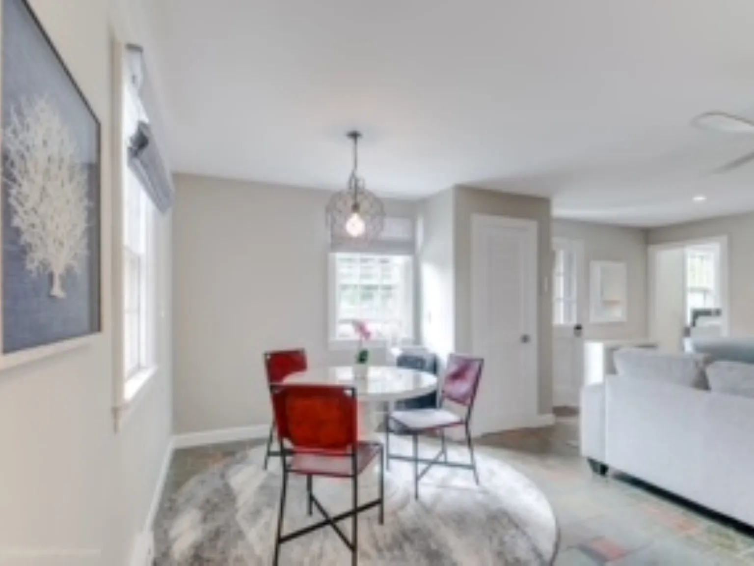 2 bed, 901 sqft, $3,500 — Photo 2