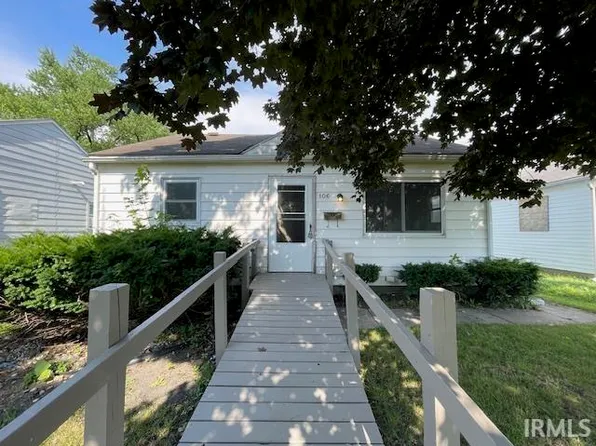 106 N Wellington St, South Bend, IN 46619