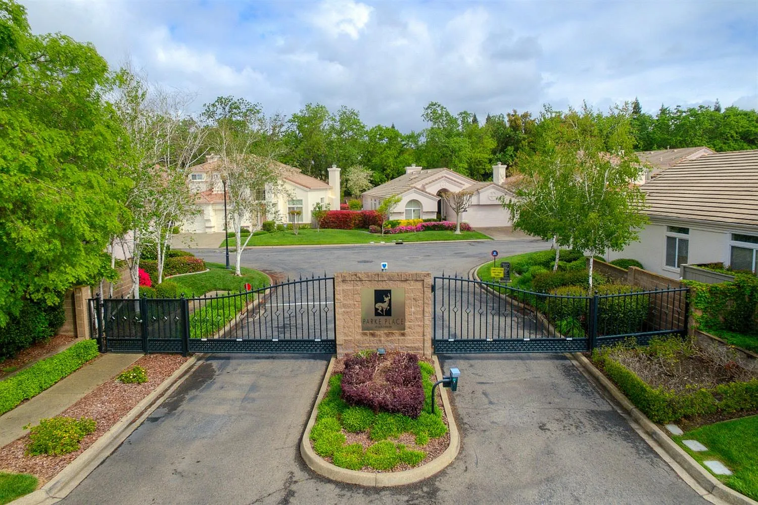 11700 Gold Parke Ln photo 1