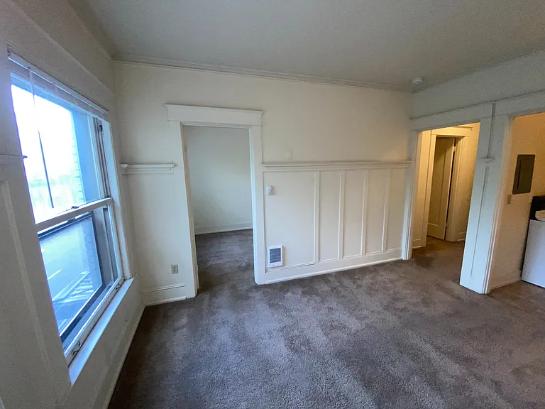 2409 NE Martin Luther Xing #201 — Photo 7