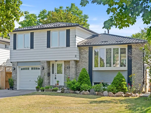 27 Jefferson Rd, Brampton, ON L6S 2G6
